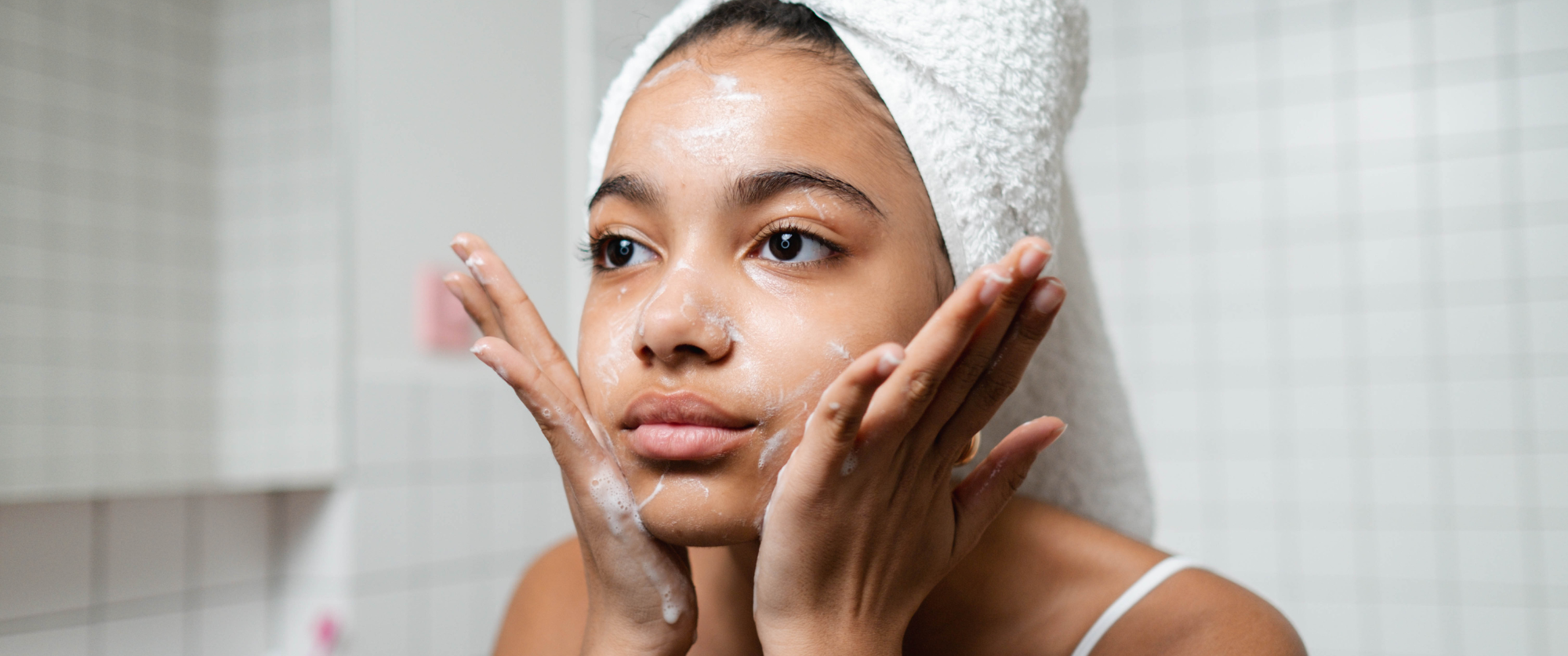 Can working in fast food cause acne? (with 5 skin care tips)